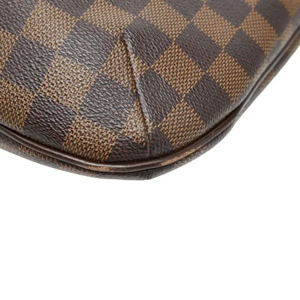 Louis Vuitton delivery duty